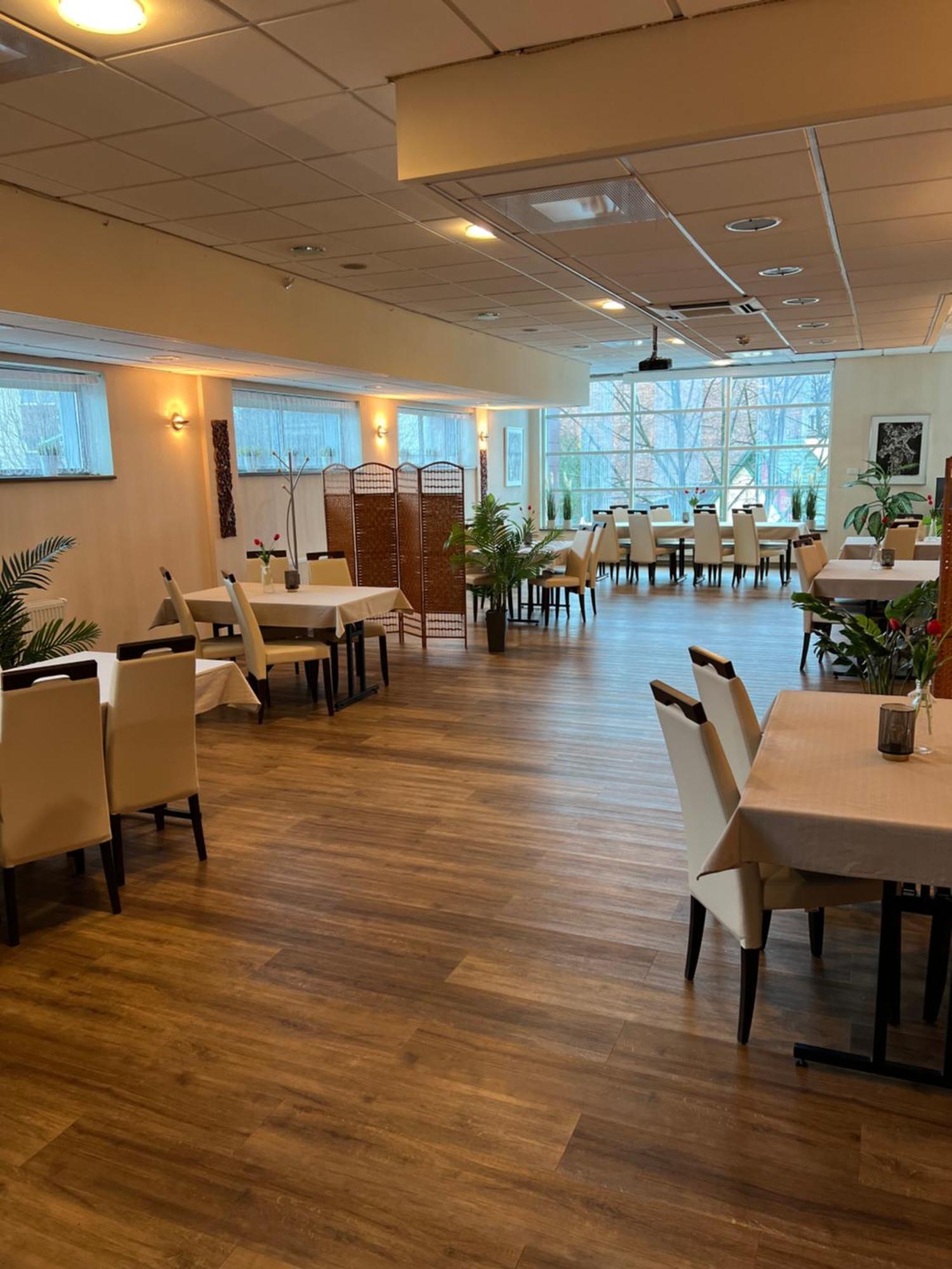 Hotel Pik 미코우프 외부 사진