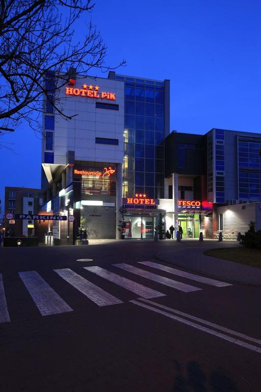 Hotel Pik 미코우프 외부 사진
