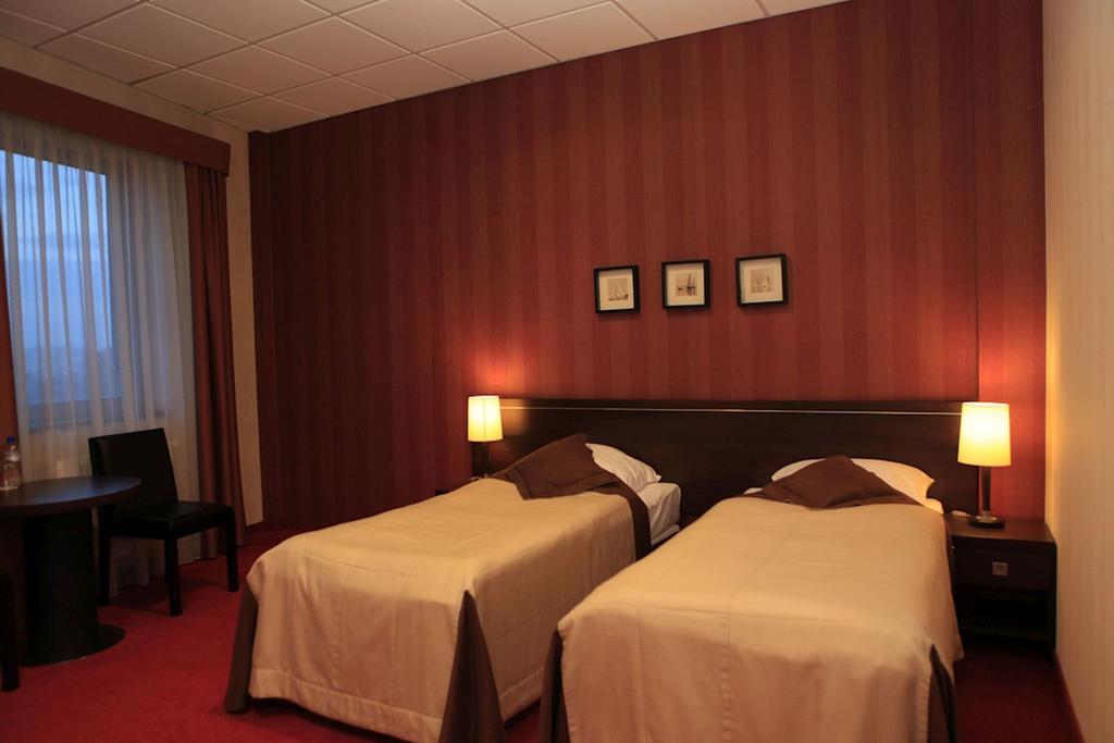 Hotel Pik 미코우프 외부 사진