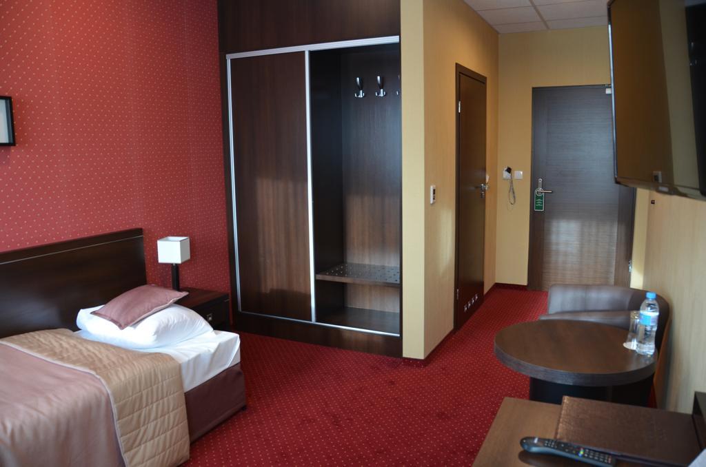 Hotel Pik 미코우프 객실 사진